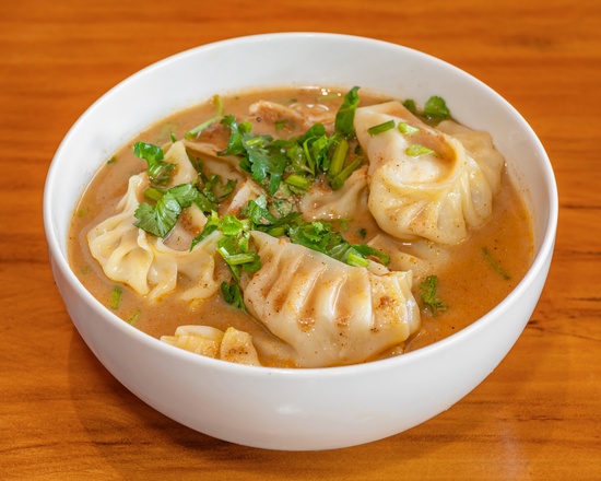 Jhol momo